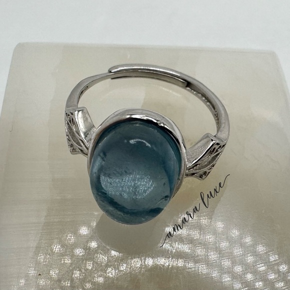 Aquamarine Cabachon Ring - Picture 4 of 4